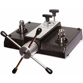 Calibrador de presión hidráulica DH-Budenberg / Mensor CPP1200X
