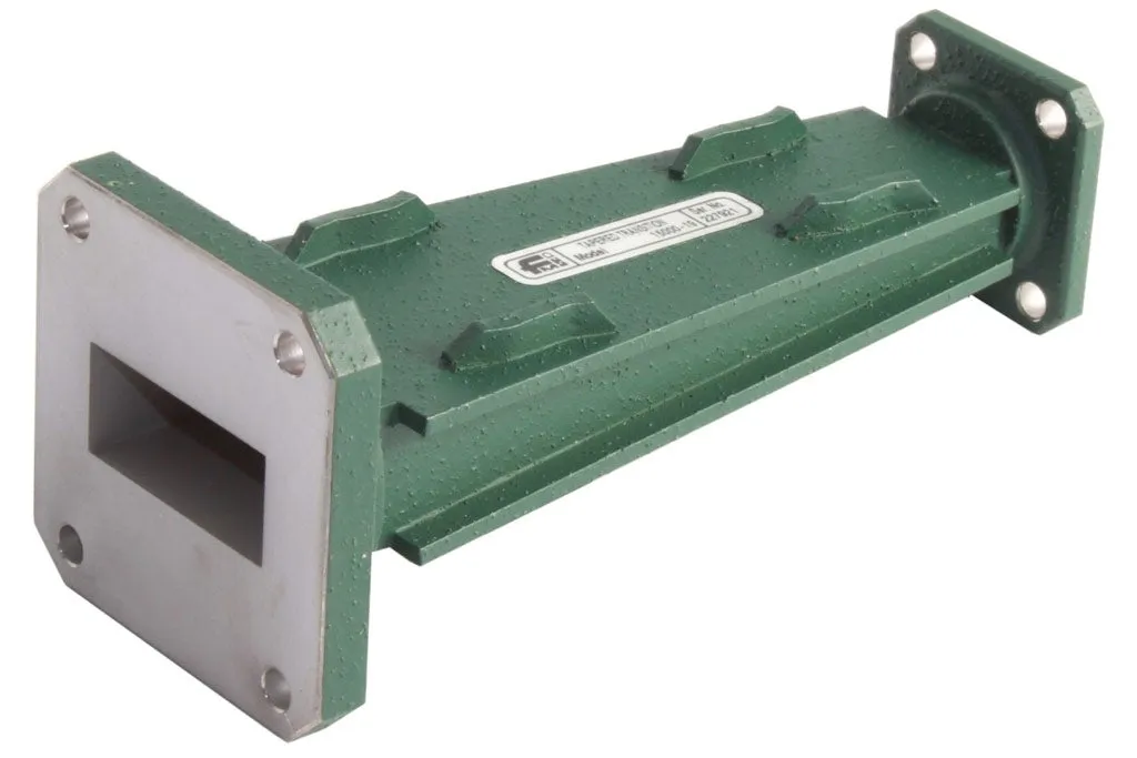 Transición Cónica de Guía de Onda Rectangular Flann 17000-18