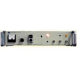 Estándar de frecuencia de cuarzo Keysight 105B