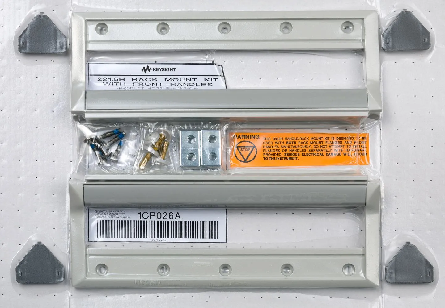 Kit de Brida y Manija para Montaje en Bastidor Keysight 1CP026A (5U)