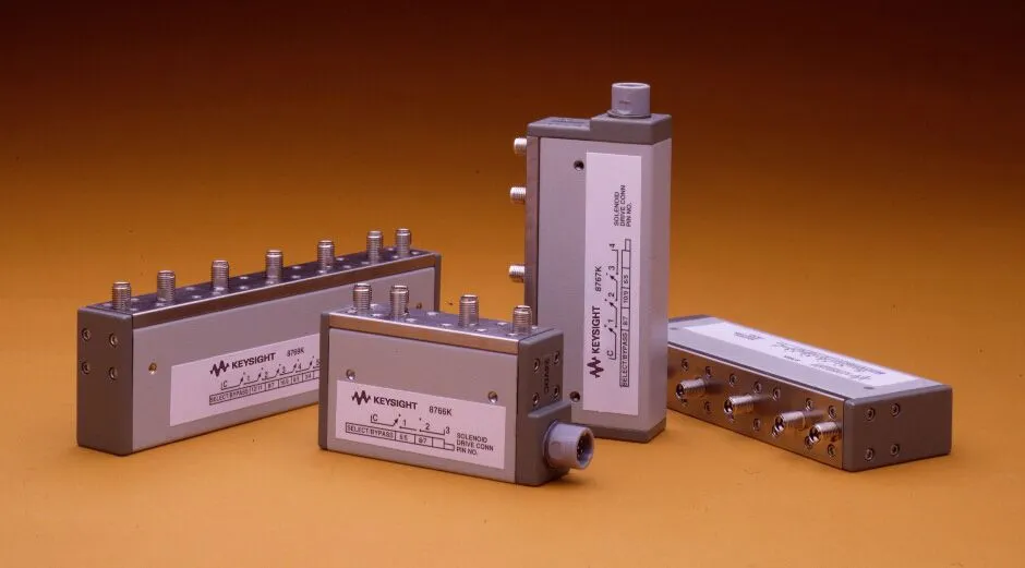 Keysight 8766K Interruptor de Microondas SP3T