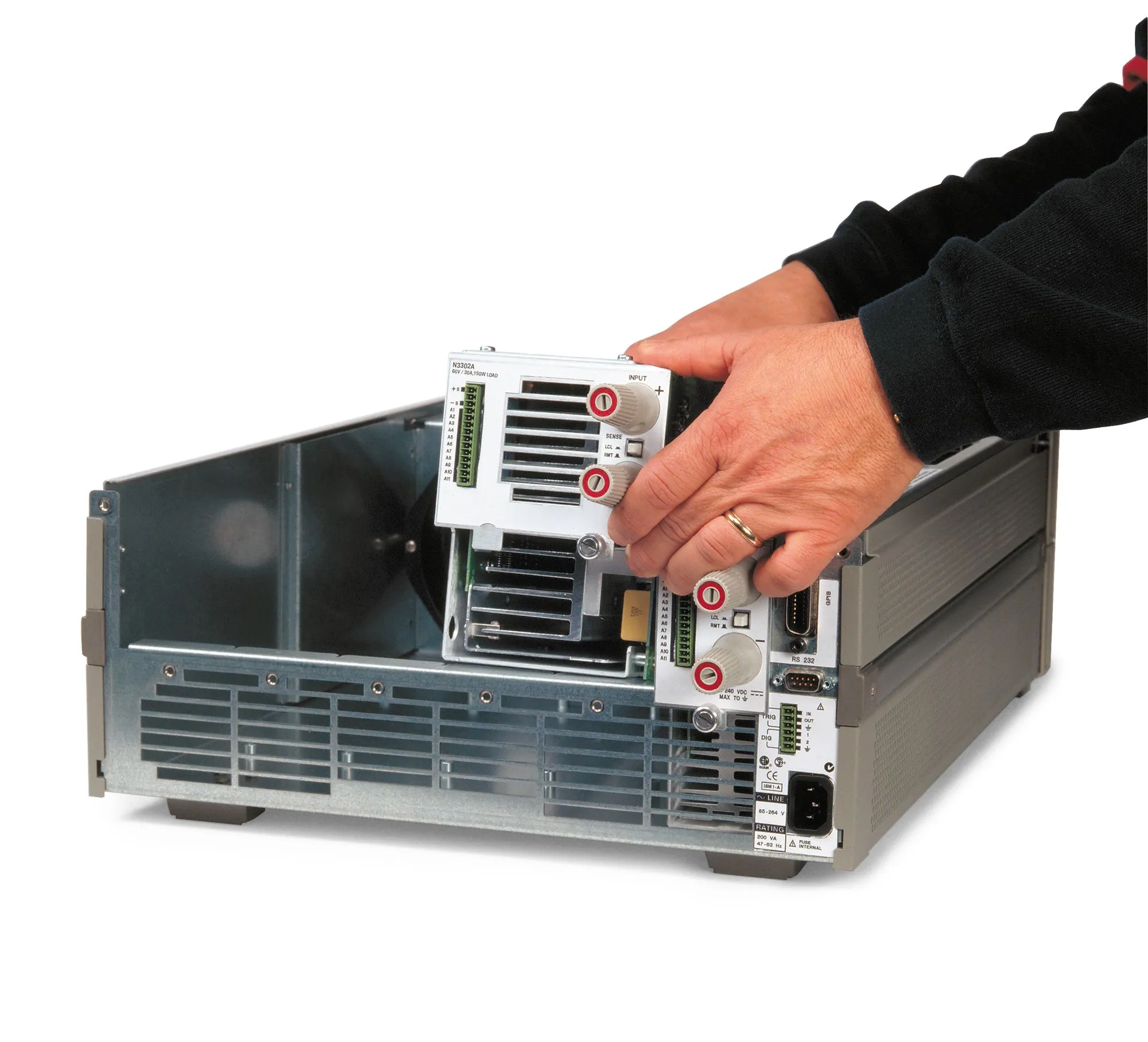 Módulo de Carga Electrónica Keysight N3302A