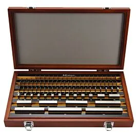 Conjunto de Bloques de Calibración de Acero Rectangular Mitutoyo 516-945-26