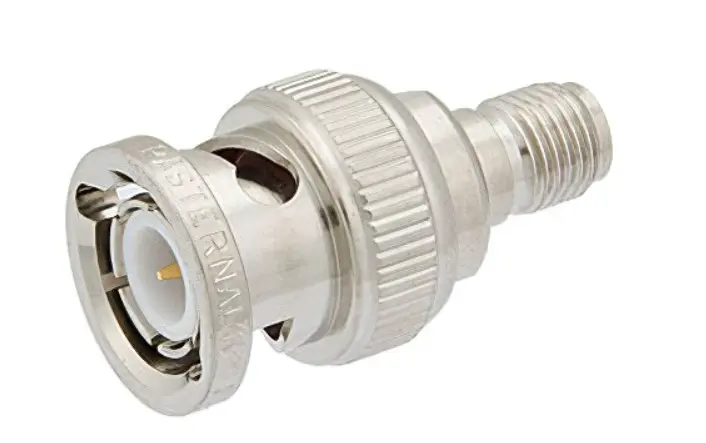 Adaptador Pasternack PE9073 SMA Hembra a BNC Macho