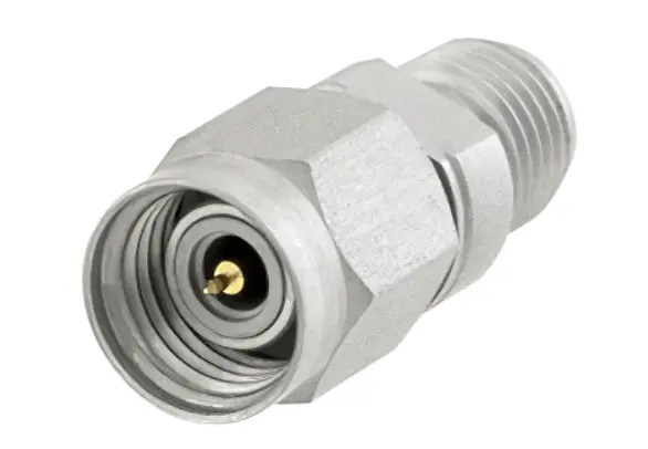 Adaptador Pasternack PE9655 de SMA a 2.4mm