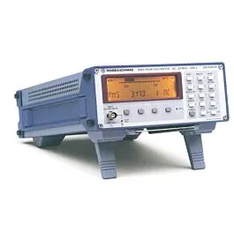 Voltímetro Rohde & Schwarz URE3 RMS y de Pico