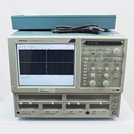 Tektronix DSA8300 Osciloscopio Analizador de Muestreo Digital