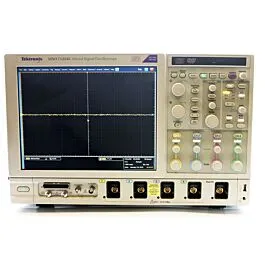 Osciloscopio de Señal Mixta Tektronix MSO71254C