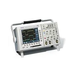 Tektronix TDS3044B Osciloscopio de Fósforo Digital