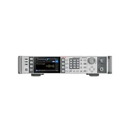 Generador de Señal RF Analógica UNI-T USG3045M-P con Atenuador Mecánico