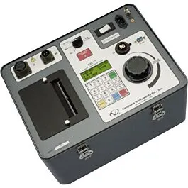 Equipo de Prueba de Transformadores de Corriente Vanguard Instruments EZCT-1200