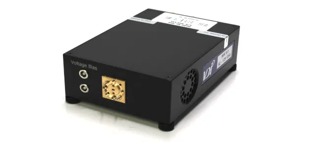 Módulo Extensor de Generador de Señal Virginia Diodes WR4.3SGX-M